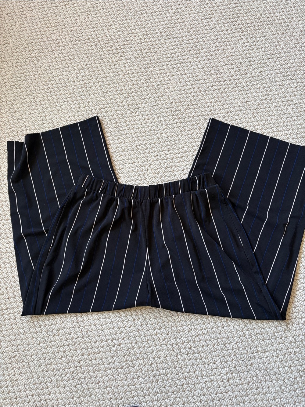 Banana Republic Navy Pinstripe Elastic-Waist Cropped dress pants